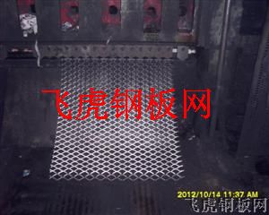 重型加厚鋼板網-04